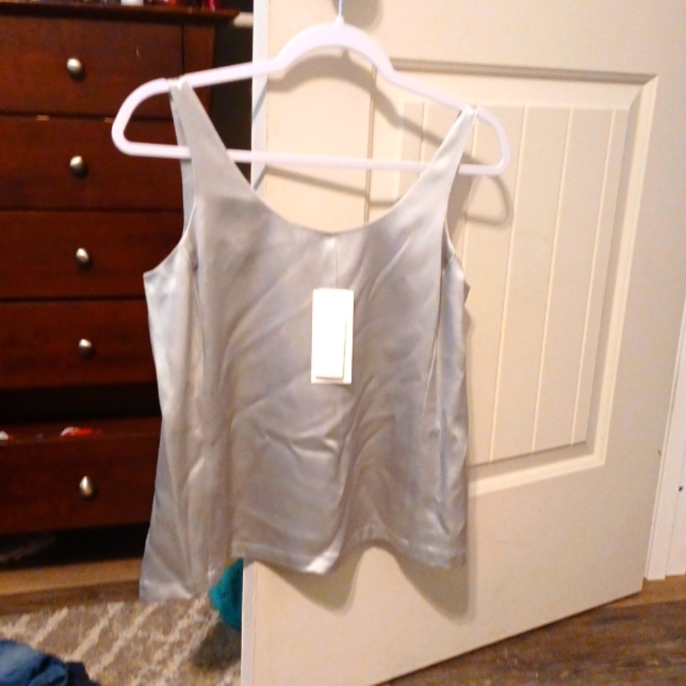 Eileen fisher brand new silk crepe, back satin top tags still on size PS